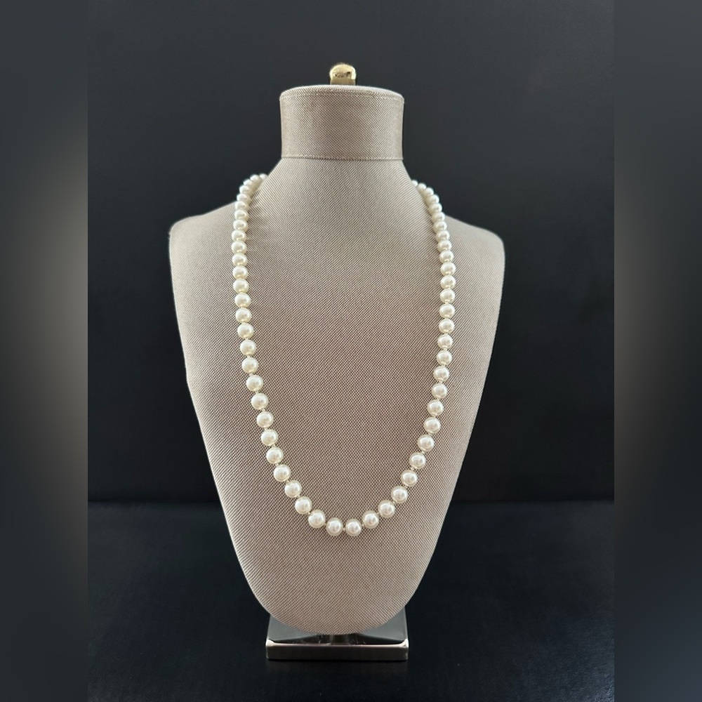 Vintage Revlon Faux Pearl Necklace 24 Inch
